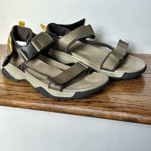 Ozark Trail Olive Green Men’s / women’s Sport Sandals